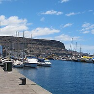 One Bedroom Marina Apartarment by El Sirocco