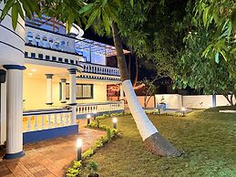 Anand Mansion