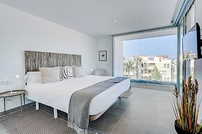 Casangular by Upper