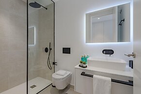 Casangular by Upper
