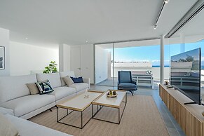 Casangular by Upper