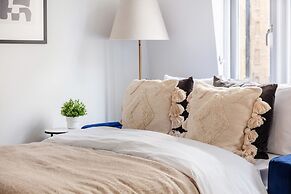Chic 1BR Close to Buckingham Palace
