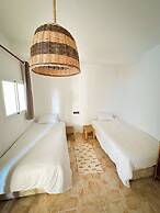 Eco Bay Surf Camp