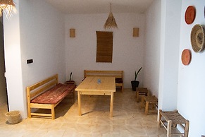 Eco Bay Surf Camp
