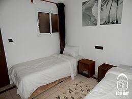 Eco Bay Surf Camp