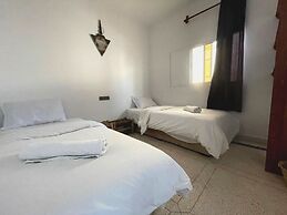 Eco Bay Surf Camp