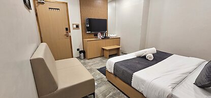 Hotel Earth Orbit