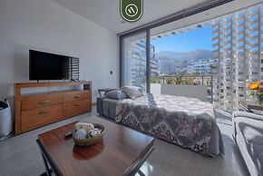 Cozy Studio - King Bed in Romantic Zone - Pool