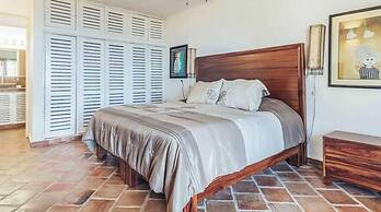 Ocean View 2Br Condo-balcony-beach-pool VDS 111