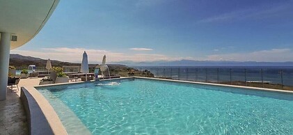 Amazing Condo - Beach Access - Spa - Pool