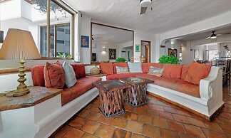Ocean View 2Br Condo-balcony-beach-pool - 303