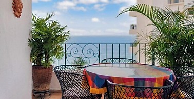 Ocean View 2Br Condo-balcony-beach-pool - 902