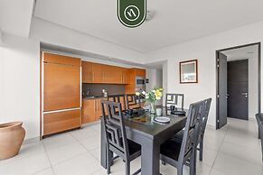 Beachfront 1 BR Condo With Multiple Pools - Gym