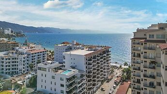 Ocean View 2Br Condo-balcony-beach-pool - 212