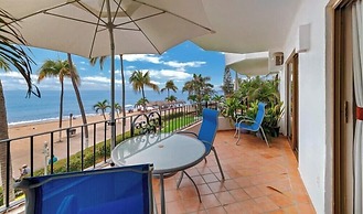 Ocean View 2Br Condo-balcony-beach-pool - 212