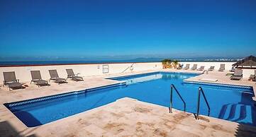 Ocean View 2Br Condo-balcony-beach-pool - 212
