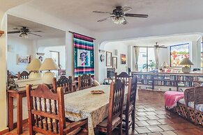 Ocean View 2Br Condo-balcony-beach-pool - 604