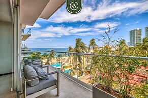 Luxury Oceanfront 2BR Condo With Private Balcony
