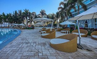 Luxury Oceanfront 2BR Condo With Private Balcony