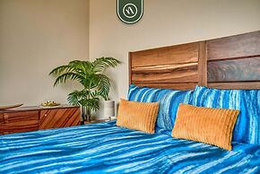 Brand New Studio - 2 Min to Beach - Rooftop Pool