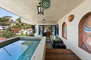 Mexican 2 BR Condo - Private Pool - Romantic Zone