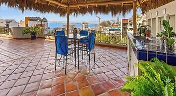 Mexican 2 BR Condo - Private Pool - Romantic Zone