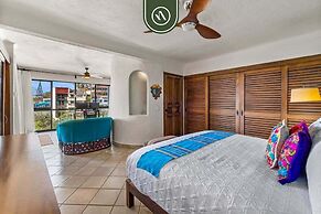Mexican 2 BR Condo - Private Pool - Romantic Zone