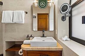 Mexican 2 BR Condo - Private Pool - Romantic Zone