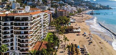 Ocean View 2Br Condo-balcony-beach-pool - 802
