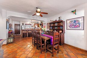 Ocean View 2Br Condo-balcony-beach-pool - 802