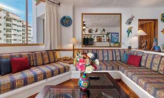 Ocean View 2Br Condo-balcony-beach-pool - 802