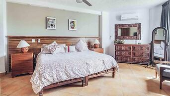 Ocean View 2Br Condo-balcony-beach-pool - 214