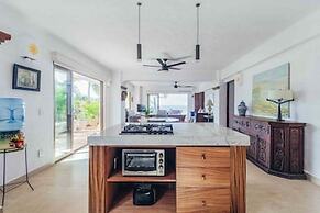 Ocean View 2Br Condo-balcony-beach-pool - 214