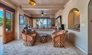 Ocean View 2Br Condo-balcony-beach-pool - 204
