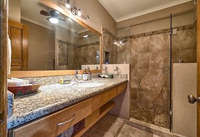 Ocean View 2Br Condo-balcony-beach-pool - 204