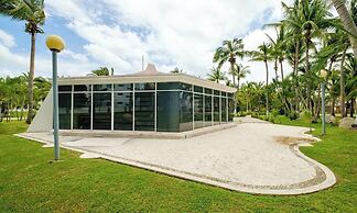 Amazing House -private Pool - Tennis - Paddle Cour