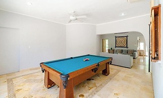 Amazing House -private Pool - Tennis - Paddle Cour