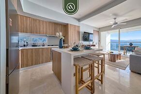 Amazing Oceanfront 1BR Condo - Rooftop Pool