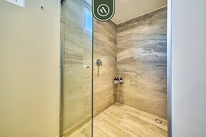 Amazing Oceanfront 1BR Condo - Rooftop Pool
