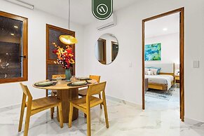New 1 BR Condo - Rooftop Pool - Romantic Zone