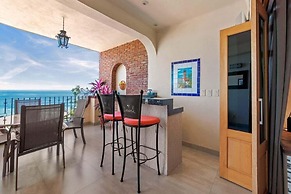 Ocean View 2Br Condo-balcony-beach-pool - 603