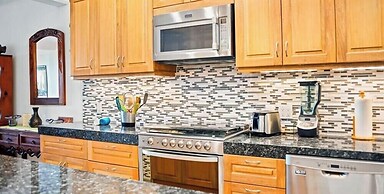 Ocean View 2Br Condo-balcony-beach-pool - 603