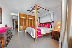 Ocean View 2Br Condo-balcony-beach-pool - 603