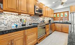Ocean View 2Br Condo-balcony-beach-pool - 603