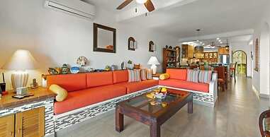 Ocean View 2Br Condo-balcony-beach-pool - 603