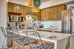2 BR Condo in Romantic Zone - Pool - Terrace