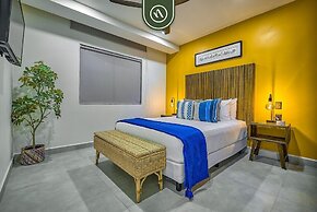 2 BR Condo in Romantic Zone - Pool - Terrace