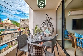 2 BR Condo in Romantic Zone - Pool - Terrace