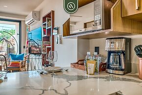 2 BR Condo in Romantic Zone - Pool - Terrace