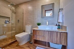 Brand New 2BR Apt - Infinity Pool - Versalles